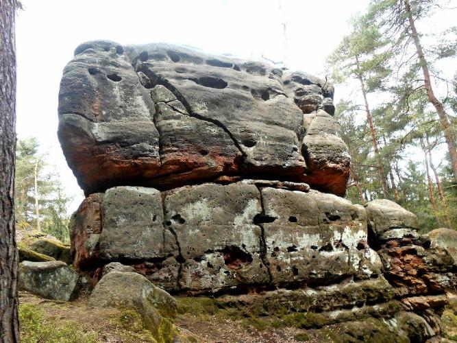 Der Blitzriss am Kiefernturm